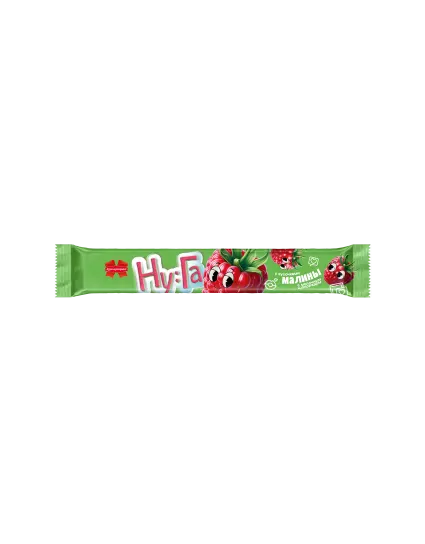 Батончик «НУ:ГА» с кусочками малины и молочным шоколадом
