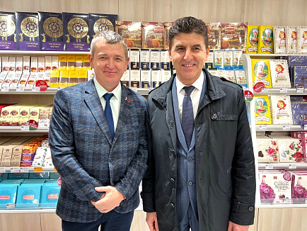 Вице-мэр Ярославля посетил наш фирменный магазин