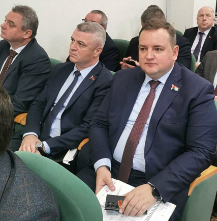 Сергей Анюховский принимает участие в работе совета концерна «Белгоспищепром»