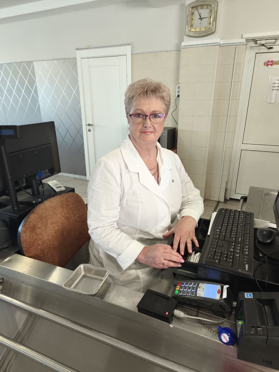 НАШИ ЛЮДИ: ЕРМОЛЬЧИК ЛЮДМИЛА ВИКТОРОВНА