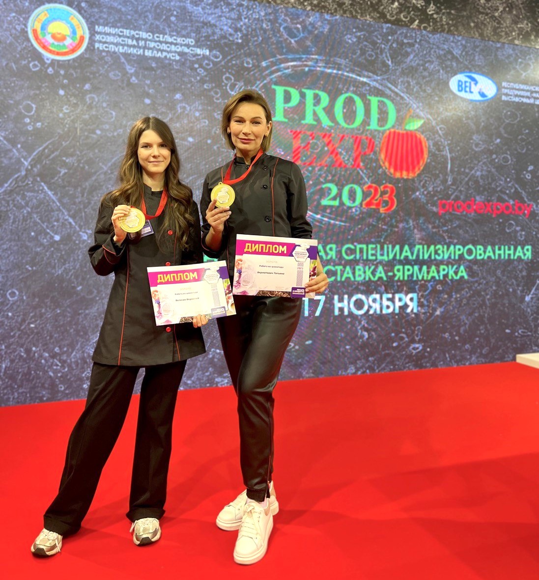 У нас два золота на Международном чемпионате кондитерского искусства–2023!