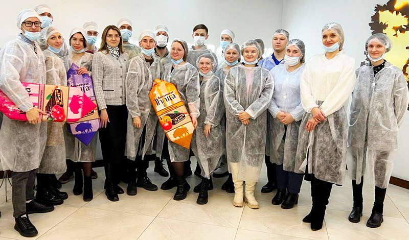 Экскурсия для представителей молодежного парламента и перспективного кадрового резерва