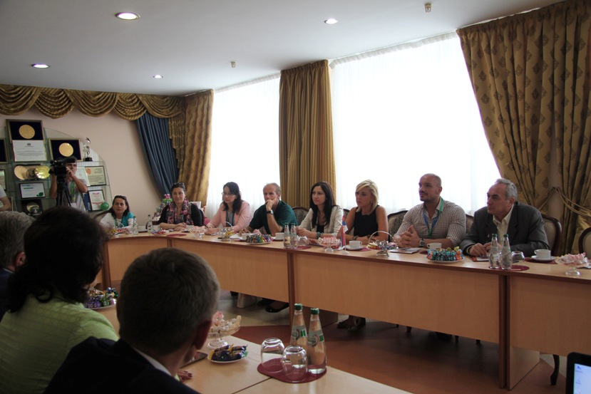 3_-img_6834-2.jpg